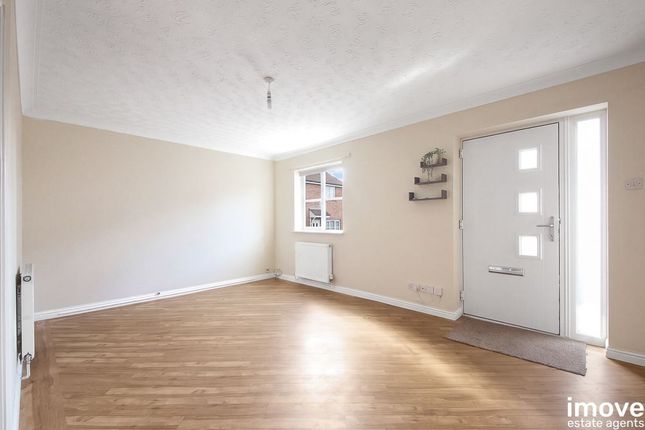31 Skye Close, Torquay photo 2