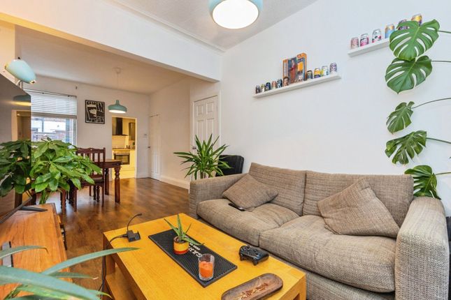 112, Taylors Road, Manchester photo 3