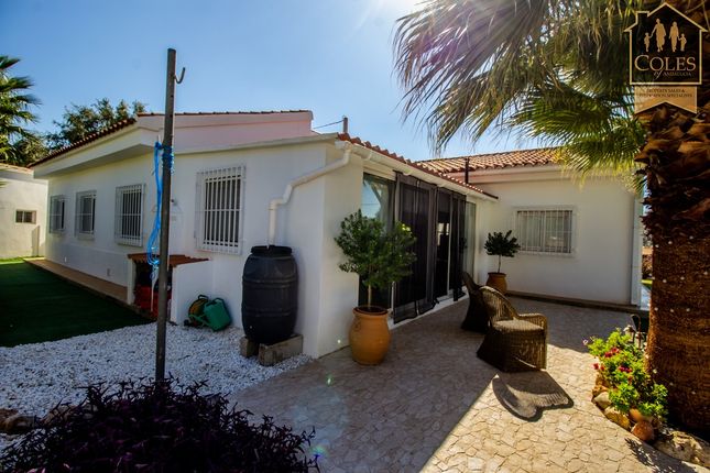 Villa for sale in Calle Piche, Arboleas, Almería, Andalusia, Spain