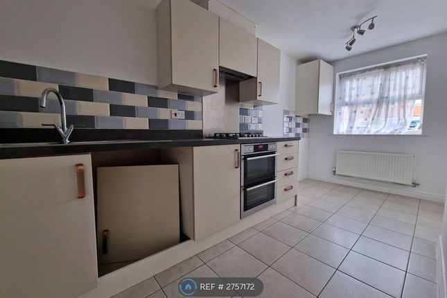 Brythill Drive, Brierley Hill photo 5
