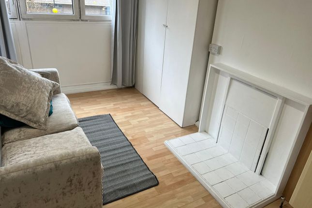 Room to rent in Isle Of Dogs, Canary Wharf, London