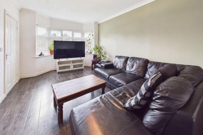 2, Claytongate Drive, Preston photo 4