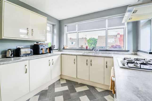 20, Manor House Road, Wilsden photo 4