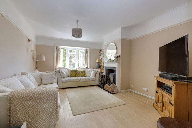 14, Kidmore Lane, Sonning Common photo 4