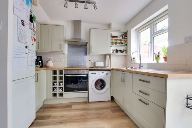 46, Bankview, Lymington photo 4
