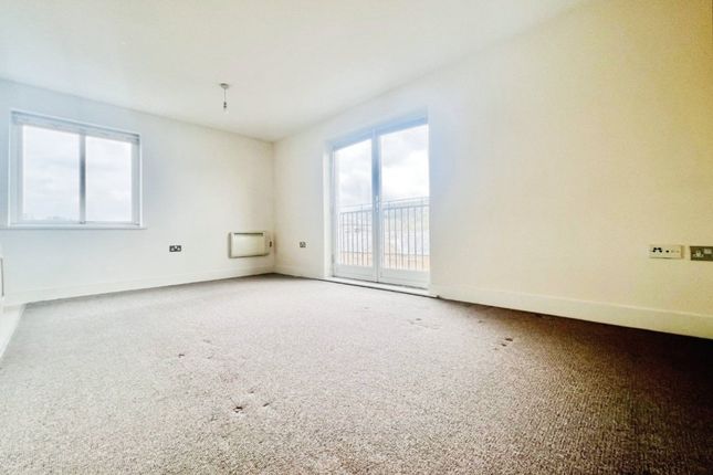 Flat for sale in Textile Street, Dewsbury