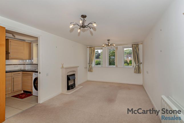 29 Hollis Court, Castle Howard Road, Malton photo 3