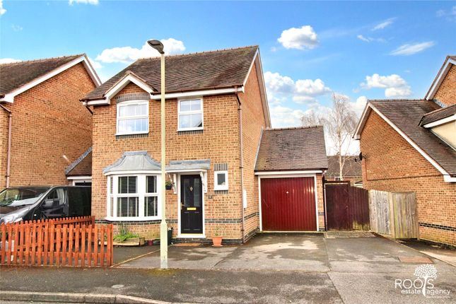 Link-detached house for sale in Poppy Drive, Thatcham, West Berkshire