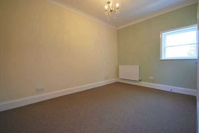 2 Edbury Court, 2, Beulah Road, Tunbridge Wells, Kent photo 5