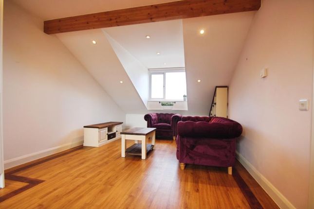 Flat 7 City Reach 101, Wick Road, Bristol photo 4