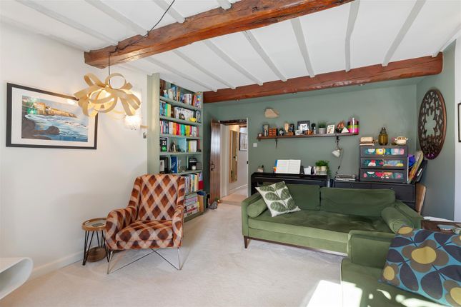 Duckdown Cottage, 23, Main Street, Ilkley photo 2