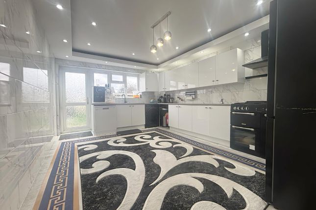3-bed house on 96, Well Lane, Walsall, £225,000
