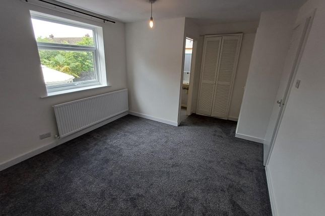 30, Northwich photo 5