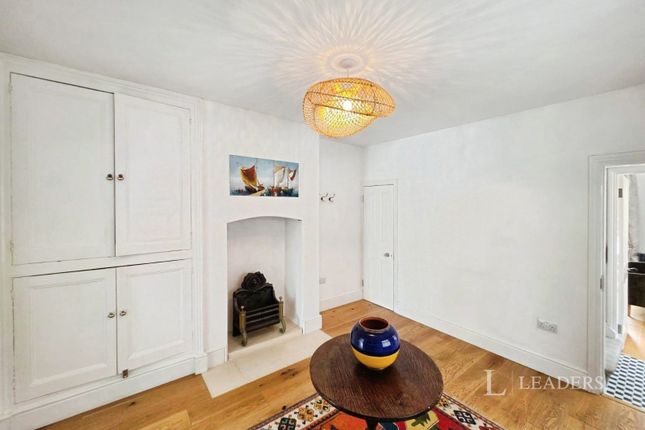 4, Doughty Street, Stamford photo 4