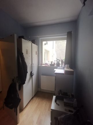 Flat to rent in Lithos Road, London
