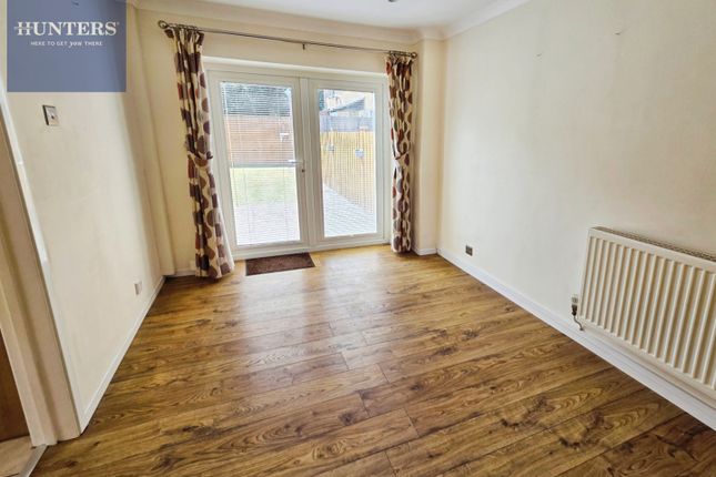 3, Swn-Y-Nant, Bridgend photo 3