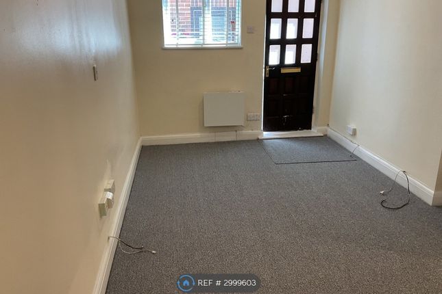 F Tudor Walk, Watford photo 4