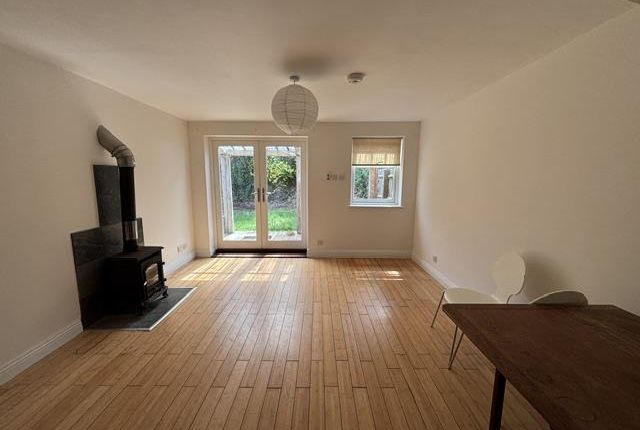 15, Quarry Close, Bloxham photo 2