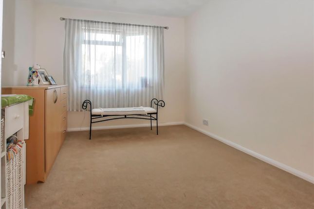 6, Hearnfield Road, Littlehampton photo 4