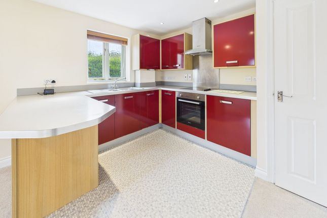 6 Churchill Place, Chipping Norton photo 2