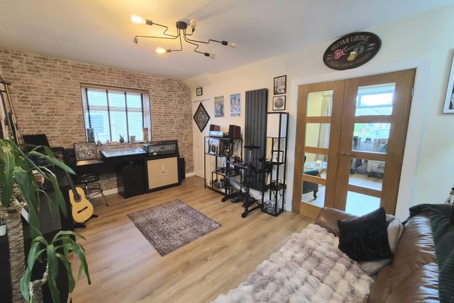 25, Lincoln Avenue, Cleveleys photo 4