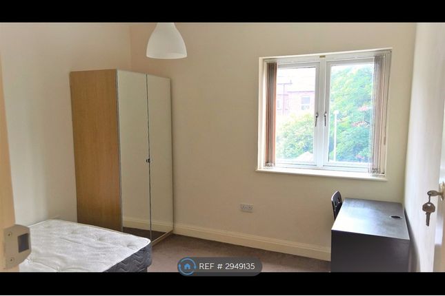 A Woodsley Road, Leeds photo 5