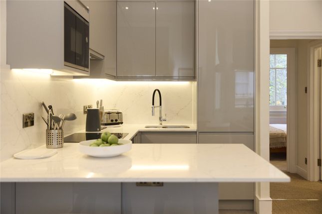 SL, Ft 2, 12, Westgate Terrace, London photo 4