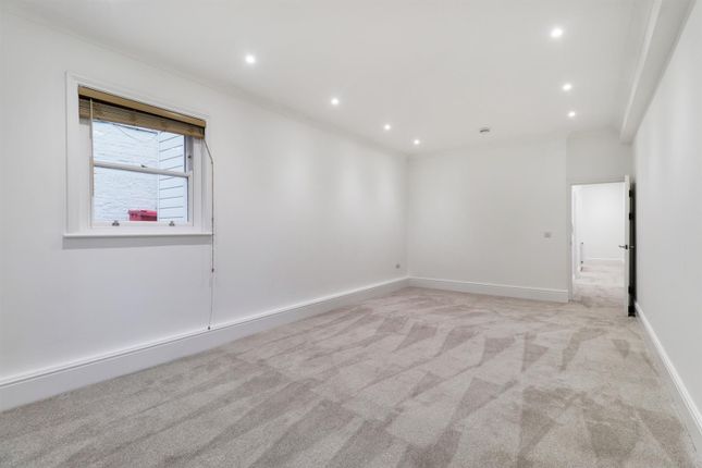 Flat 1, 14, Mount Pleasant Road, Tunbridge Wells photo 3