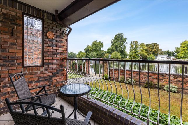 37 Rivermead Court,, Marlow Bridge Lane, Berkshire photo 4