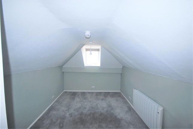 Flat 15,, Royal Clarence, Seaton photo 5