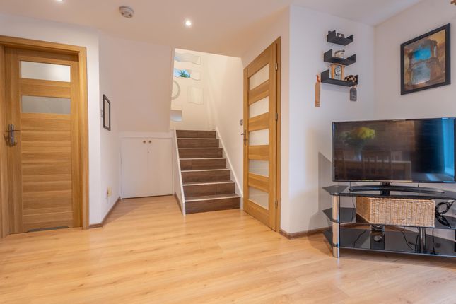 5, Pitfichie Lane, Aberdeen photo 3