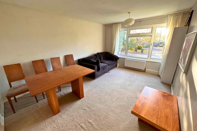 Flat for sale in Molewood Close, Cambridge