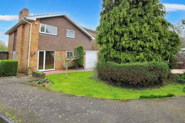 Thumbnail Detached house for sale in Mentmore, Langdon Hills