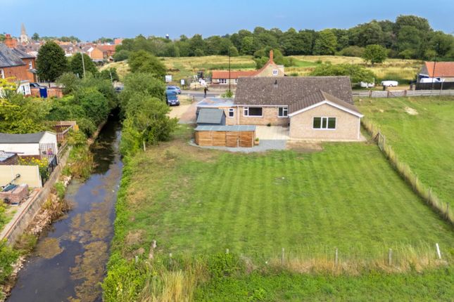 11, Castle Causeway, Sleaford photo 4