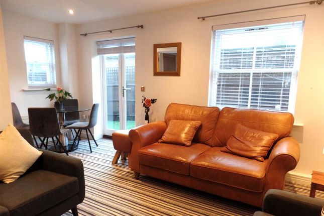 1 Van Alen Mews, Camelford Street, Brighton photo 3
