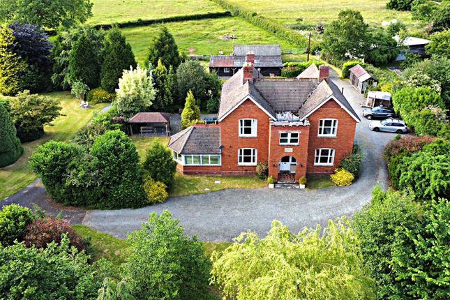 Thumbnail Detached house for sale in Kingsturning, Presteigne, Powys