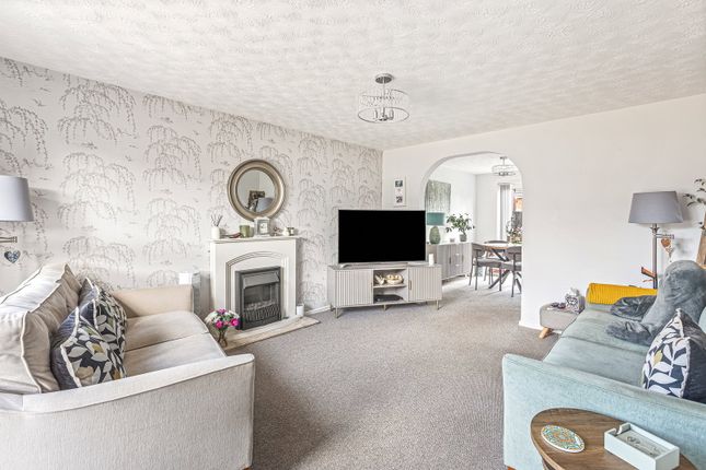 34, Jewsbury Way, Leicester photo 3