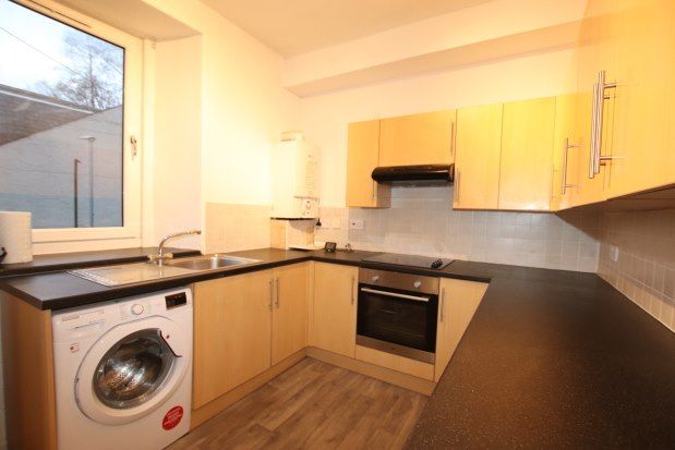 Thumbnail Maisonette to rent in Blyth Place, Dundee