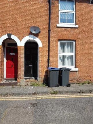 Thumbnail Terraced house to rent in Grove Terrace, Canterbury