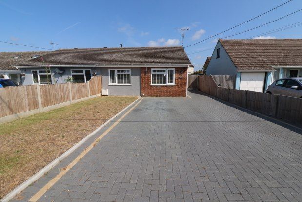 Thumbnail Semi-detached bungalow to rent in Wembley Avenue, Chelmsford
