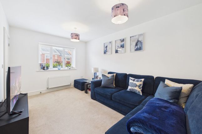12, Maxwell Road, Locking Parklands,  Weston-super-Mare photo 3