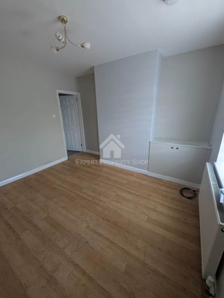3 Speedwell Place, Worksop photo 4
