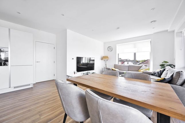 Thumbnail Flat to rent in Poppy House, Hounslow