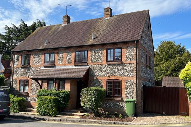 Thumbnail Semi-detached house to rent in Trinity Road, Marlow