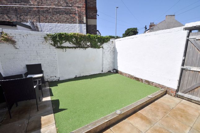 7, Ellesmere Grove, Wallasey photo 4