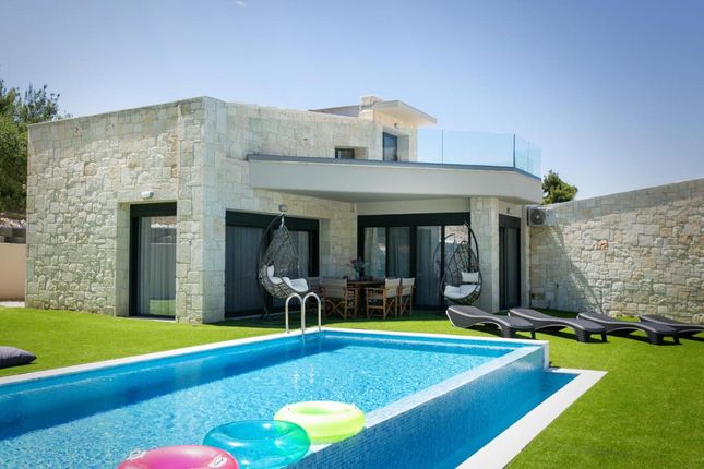 Thumbnail Villa for sale in Pefkochori 630 85, Greece