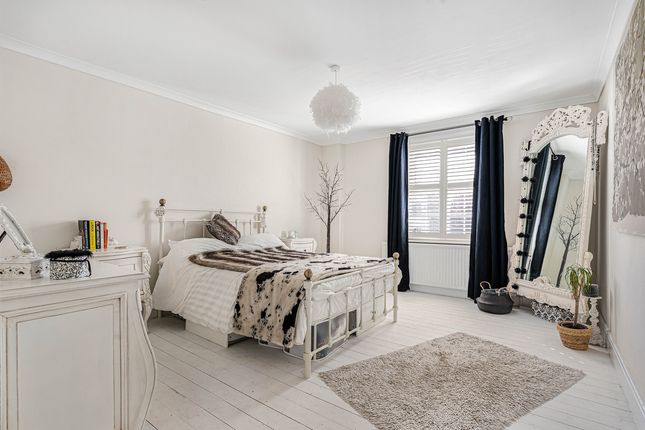 27b, High Street, Steventon photo 2