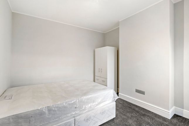 17d, Reginald Street, Luton photo 3