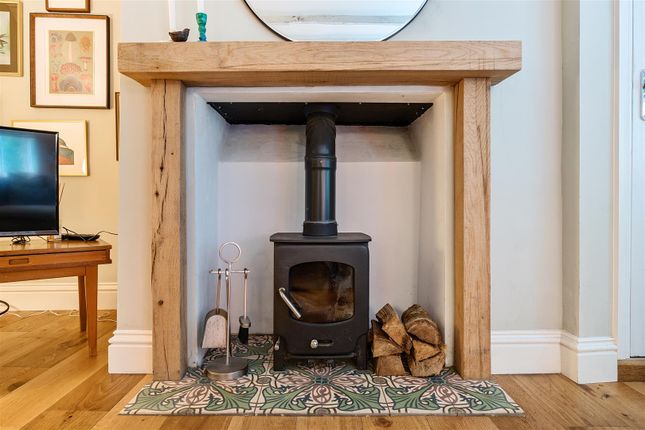 Wren Cottage, Bridge Street, Bridport photo 4