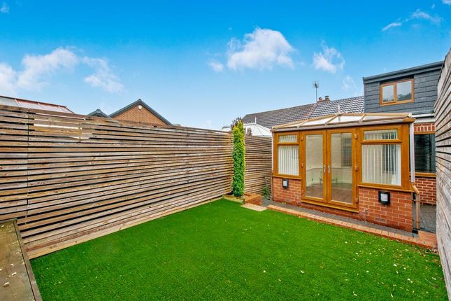 15, Woodway Drive, Leeds photo 4